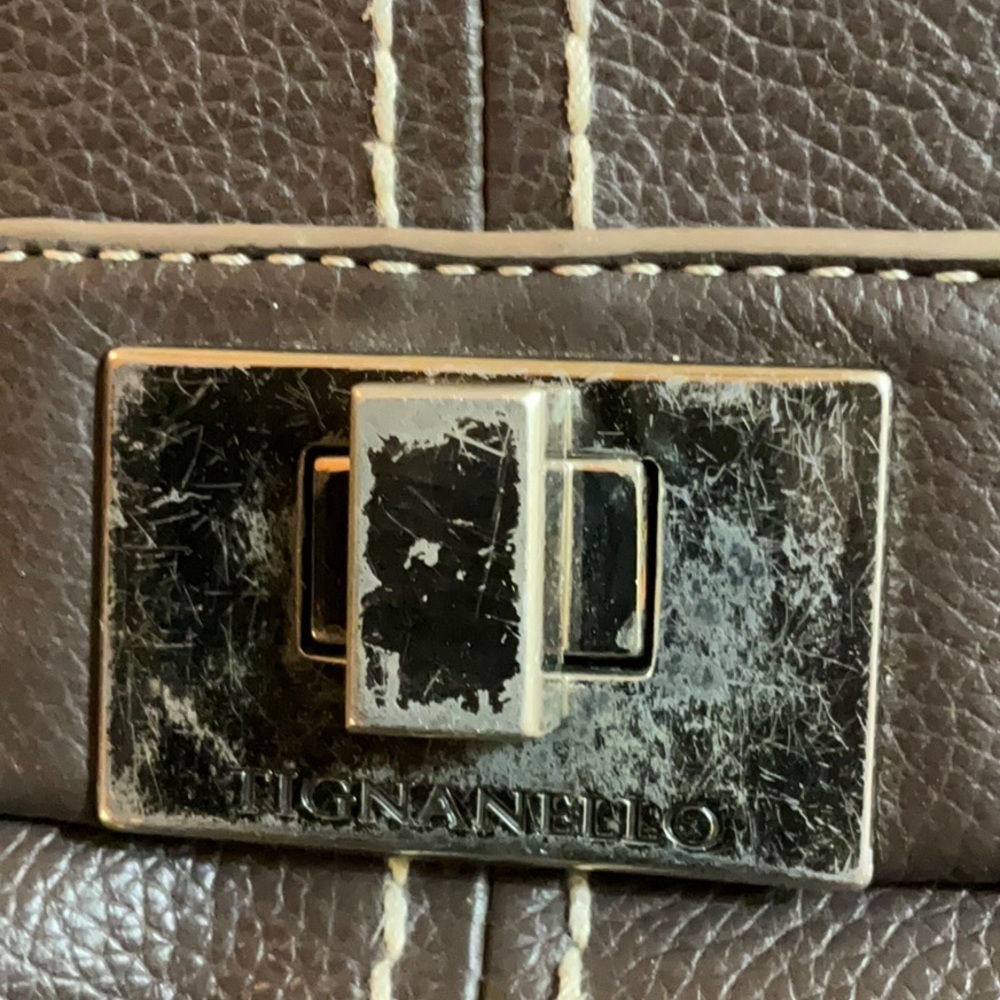 Tignanello Vintage Leather Brown Crossbody Bag - Picture 9 of 9